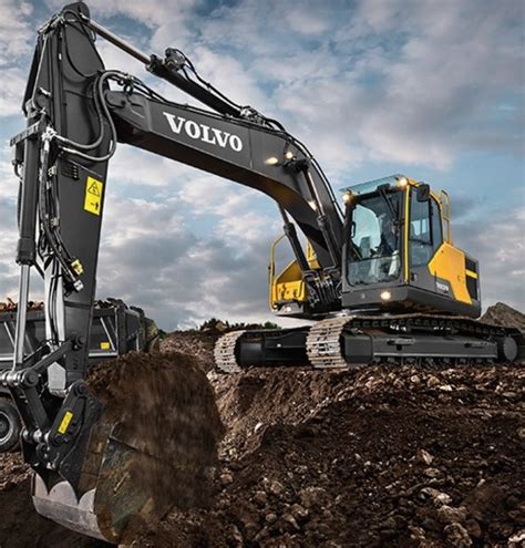 Volvo Ces New Ec220e Excavator Protects Attachments With A Password