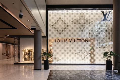 Exclusive Louis Vuitton Unveils Biggest Store In The Philippines In Ayala Malls Makati