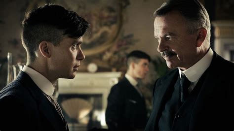 The series, which was created by steven knight and produced by caryn mandabach productions, screen watch deadwind season 1 full episodes online free kissseries. Peaky Blinders - Season 1 Episode 2 Watch Free in HD - Fmovies