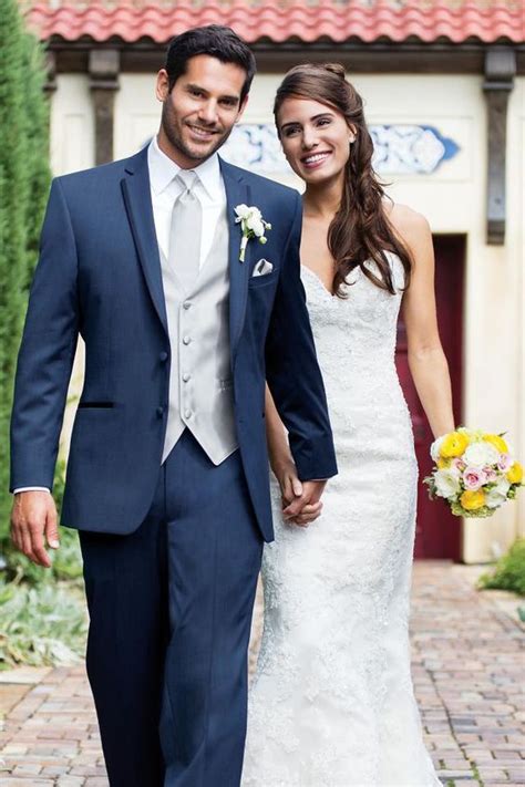 Trajes de novio y Tendencias para el 2018 en trajes para ...