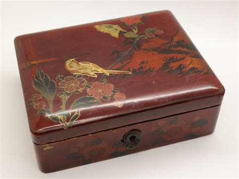 Old Japanese Lacquered Jewelry Or Trinket Box Vintage Handpainted Birds