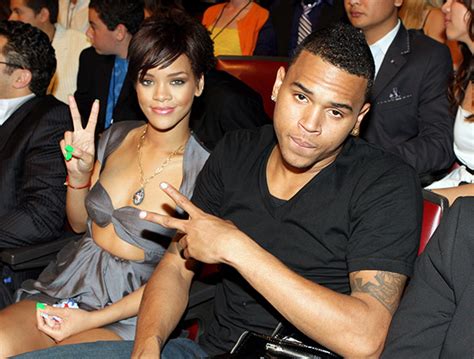 Why Did Rihanna And Chris Brown Break Up Riri Reveals Reason In ‘vanity Fair’ Hollywood Life