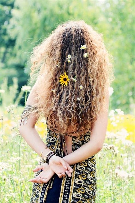 40 Adorable Hippie Hairstyles To Make You Look Cool Hippie Hair