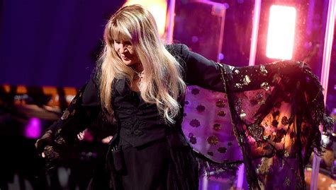Stevie Nicks Adds Spring Solo Tour Dates Iheart