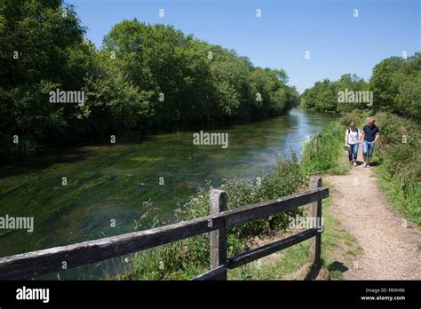 River Itchenhampshire England Stock Photo Alamy