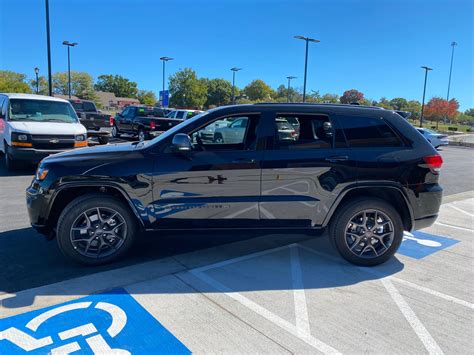 New 2021 Jeep Grand Cherokee 80th Anniversary 4×4 Sport Utility In