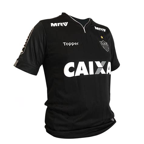 Tche tche marca pela primeira vez com a camisa do @atletico. Atlético-MG lança terceira camisa toda preta - UOL Esporte
