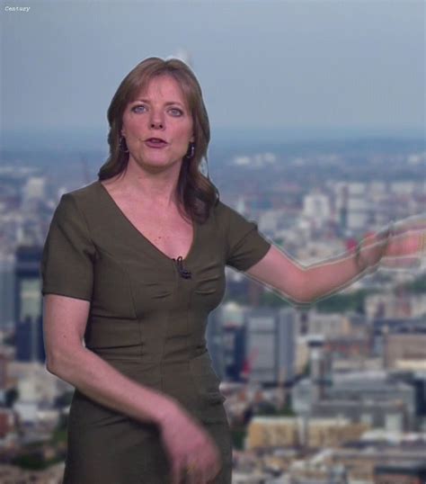 Louise lear is a weather presenter by profession. Louise Lear - 14 Mar 18 - BBC Weather