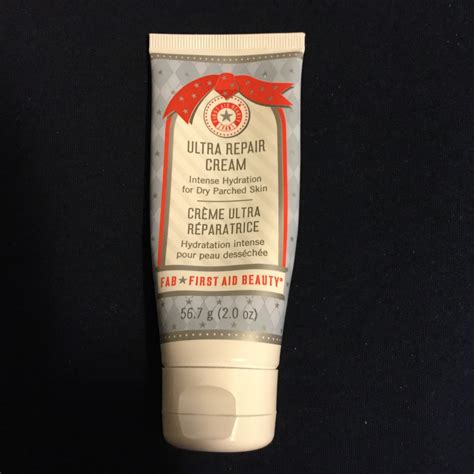 First Aid Beauty Ultra Repair Cream Intense Hydration reviews in Facial