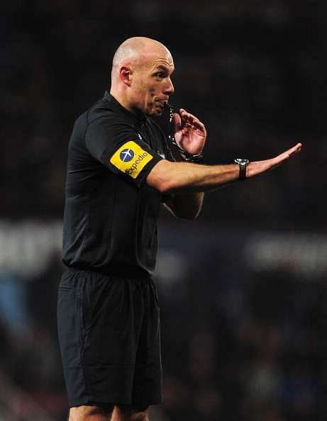 Why Do Football Referees Wear Black Or Yellow
