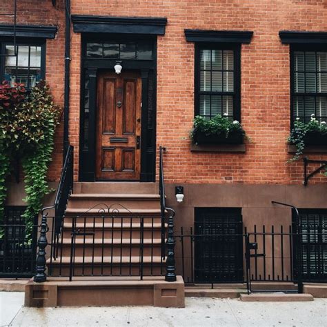 There are lots of exciting trim color combinations you can try out for this style of home. Hajar. | Brick exterior house, Red brick house exterior ...