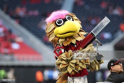 Atlanta Falcons Mascot Freddie The Falcon Shoots T Shirts Into The