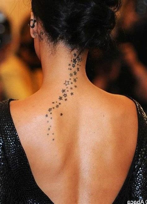 Rihanna S Star Tattoo On Back Trendy Tattoos Unique Tattoos Cute