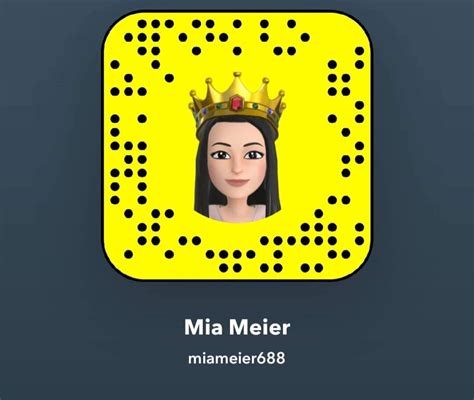 sex 👑🪙queen 👑🪙 on twitter retweet and add me on snapchat 👻miameier688 for free nudes and