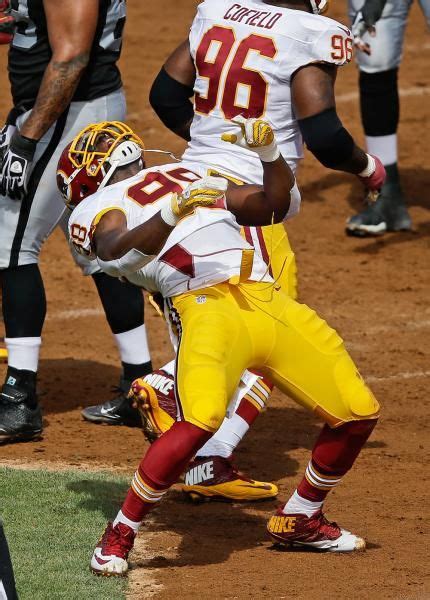 Redskins Linebacker Brian Orakpo Celebrates After Sacking Raiders