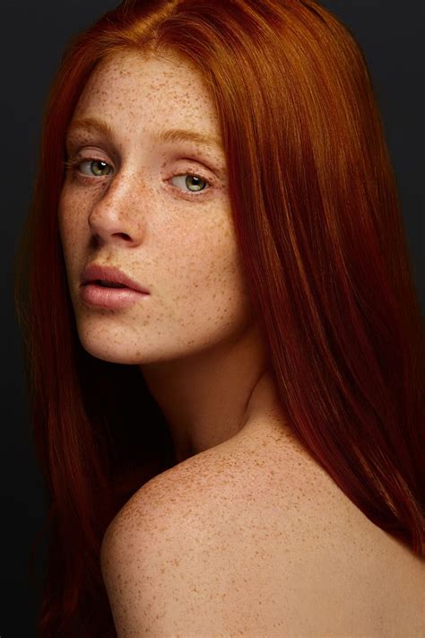 magnificent obfucation beautiful freckles beautiful red hair red haired beauty