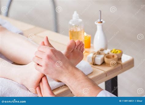 The Foot Massage In Medical Spa Stock Image Image Of Hand Aromatherapy 118914851