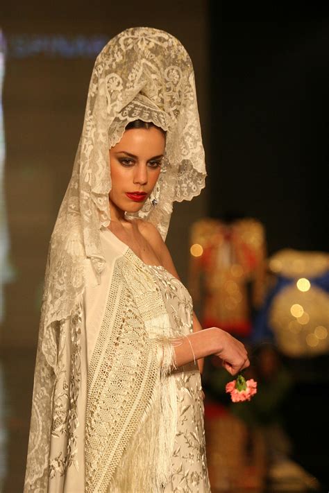 Kapcsolódó Kép Spanish Bride Spanish Woman Spanish Wedding Flamenco