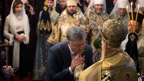 Ukrainian Orthodox Christians Formally Break From Russia - The New York Times
