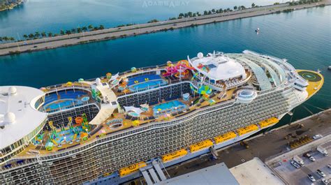 Oasis of the seas®, the original gamechanger is running up the score again — loaded with all new adventures in the biggest royal amplified reimagining ever. Oasis of the Seas Amplified Photos! - Royal Caribbean ...