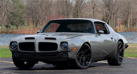 This Is What Perfectly Modified Pontiac Firebirds Look Like