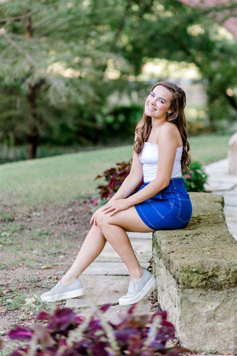 Lexi Killed It With Senior Portraits In A Classic Nature Garden