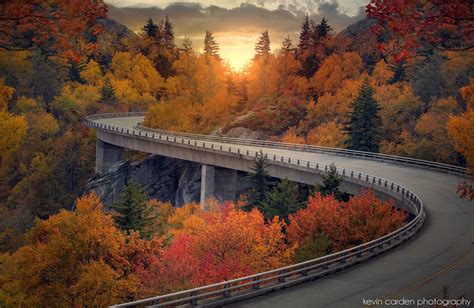 Evening Drive The Lynn Cove Viaduct On The Blue Ridge Parkway In