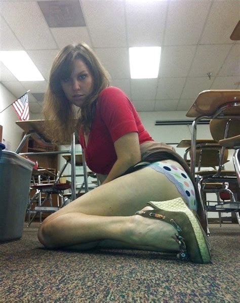 Sexy Horny Real School Teacher 10 Pics