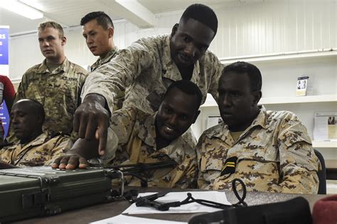 cjtf hoa shares tactical communications best practices with djiboutian military partners