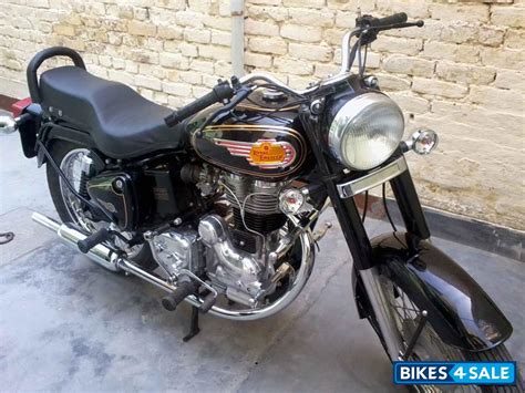 Originating from england this indian owned brand is holding the legacy of the oldest global motorcycle brand in continuous production. Second hand Royal Enfield Classic 350 in Pune. The bike is ...