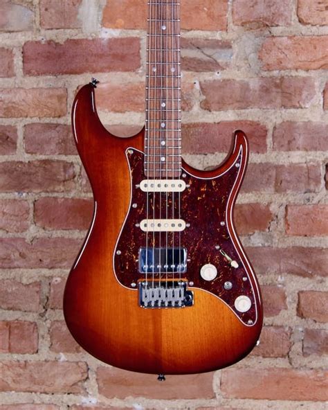 Shop By Type Muddy River Guitars