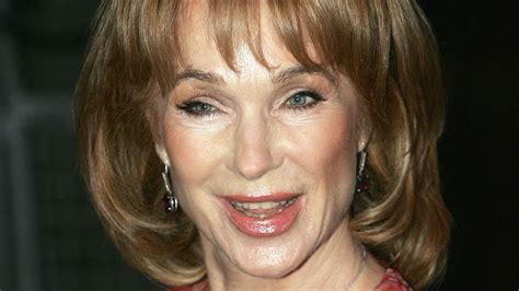 Schauspiellegende Shirley Anne Field verstirbt mit 87 Jahren