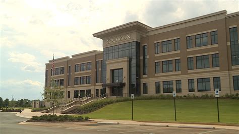 Calhoun Community College Welcomes Back Students With New Academic
