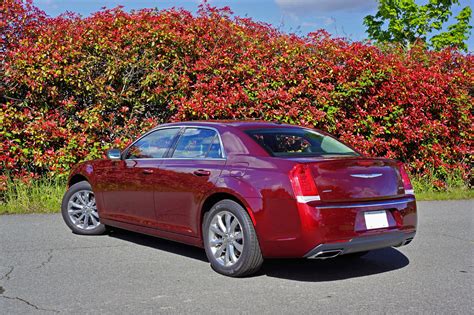 Is chrysler 300 a good car. 2017 Chrysler 300 AWD Limited Road Test | The Car Magazine
