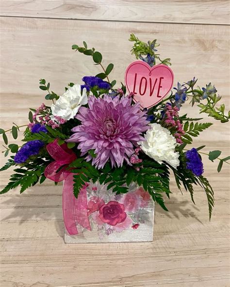 valentine s day flowers blossom town florist floral delivery 56283
