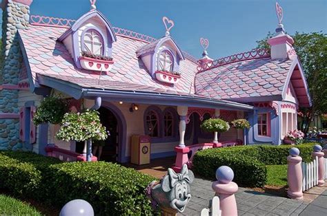 Minnies House In Toontown Again My Childhood Disney World