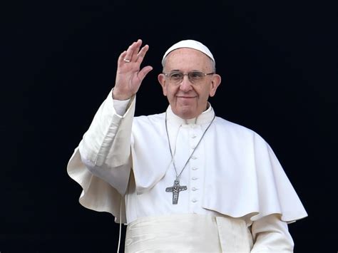 Pope Francis Calls For Guns To Be Silenced In Central African