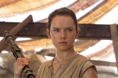 Star Wars Rogue One Daisy Ridley Répond Aux Théories Des Fans Sur
