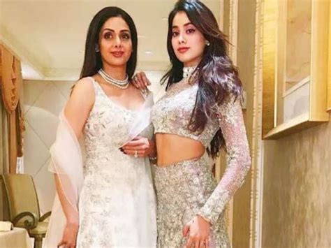 Janhvi Kapoor Reveals That She Has Watched Only Five Movies Of Mother
