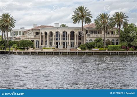 Luxury Waterfront Apartments Editorial Stock Photo - Image of america
