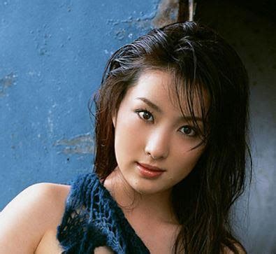 Artis cantik jav tercantik pertama versi 1xinfo.net yaitu amieri ichinuose. Inilah 10 Artis JAV jepang tercantik - Berjambang