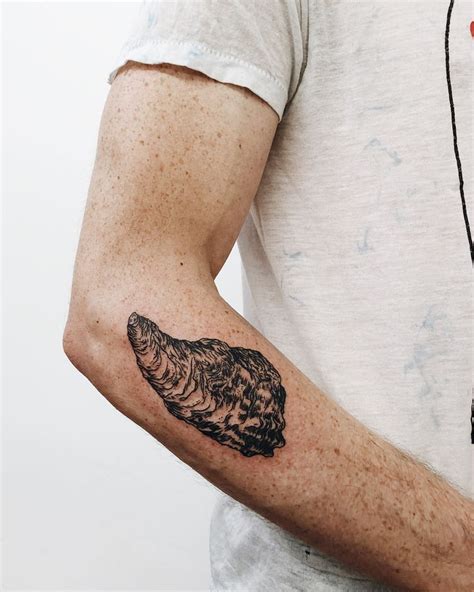 Oyster By Finley Jordan Mothmilk Tattoos Rose Tattoo Sleeve