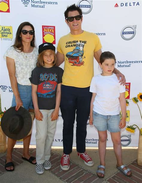 Johnny Knoxville Is Married To Wife Naomi Nelson Kids