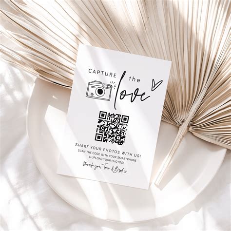 Capture The Love Qr Code Wedding Photo Signs Share The Love Wedding