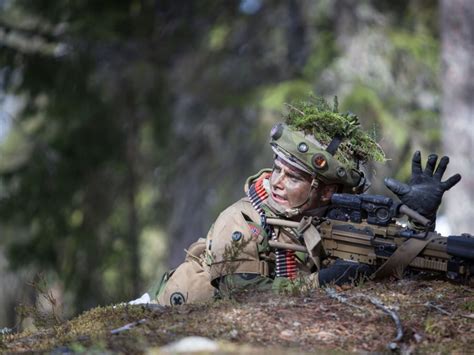 Soldiers From The Norwegian Armys 2nd Battalion Conducting An