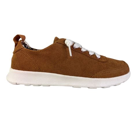 very g cody sneaker in tan marti and liz boutique