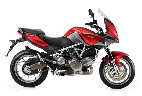 70 front tire (full spec) : 2011 Aprilia RSV4 Factory SE Motorcycle model review ...
