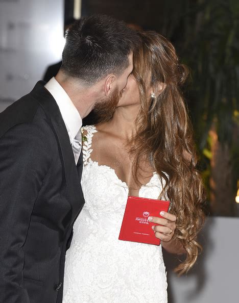 Lionel Messi And Antonella Roccuzzo Marry In Argentina And Share A Kiss After Ceremony Photos