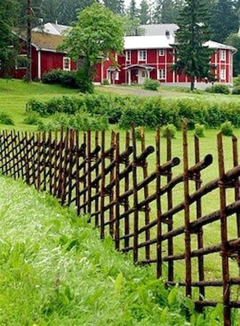 39 Unique Garden Fence Decoration Ideas In 2020 With Images Garden