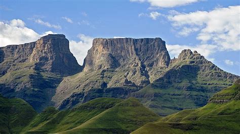 Drakensberg In South Africa ~ Must See How To